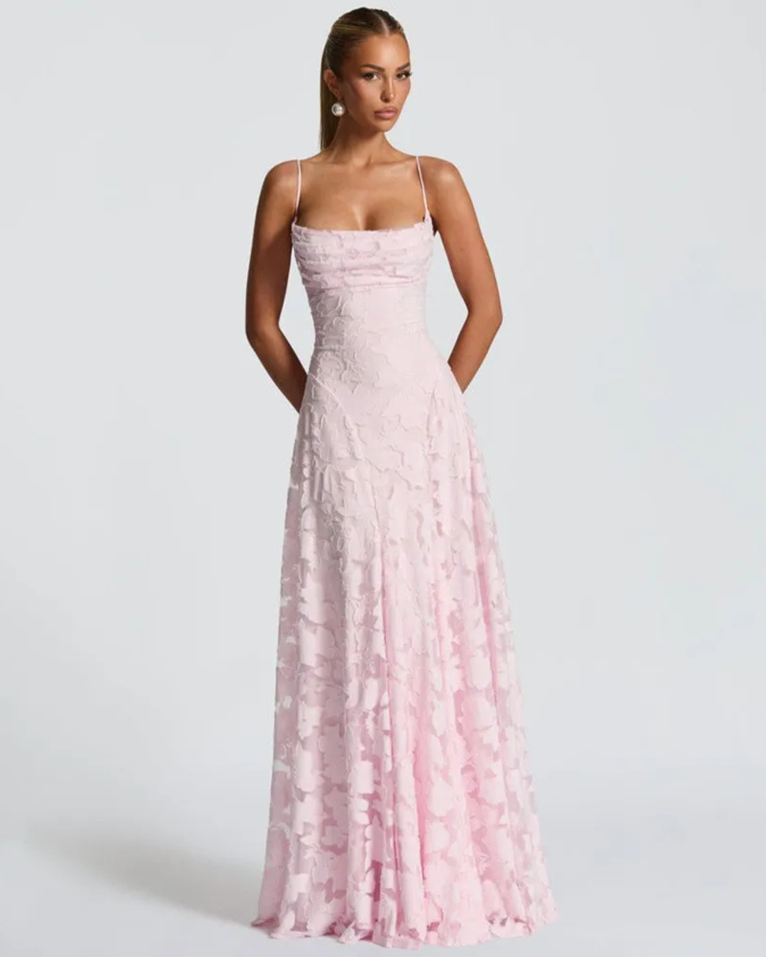 LAURA - Vestido Satinado con Escote en V
