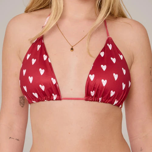 Pack Bikini Menstrual Corazones – Top + 3 Braguitas