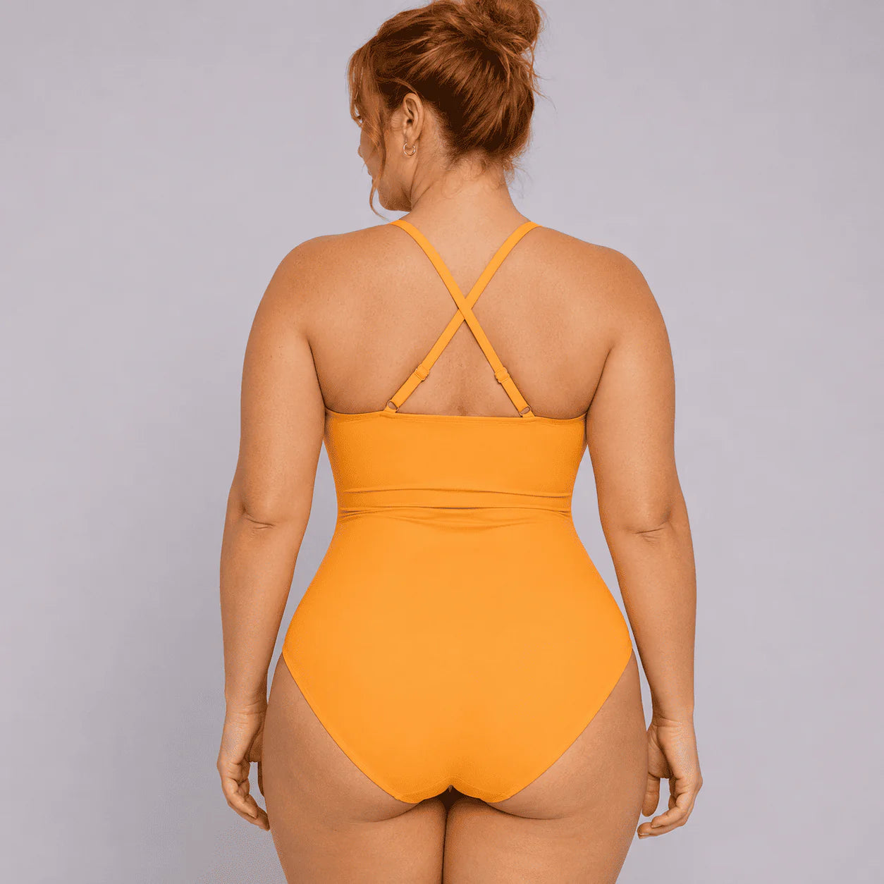 BodyForm™ — El bañador que se adapta a ti